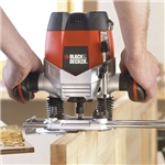 Black & Decker Handöverfräs 1200W